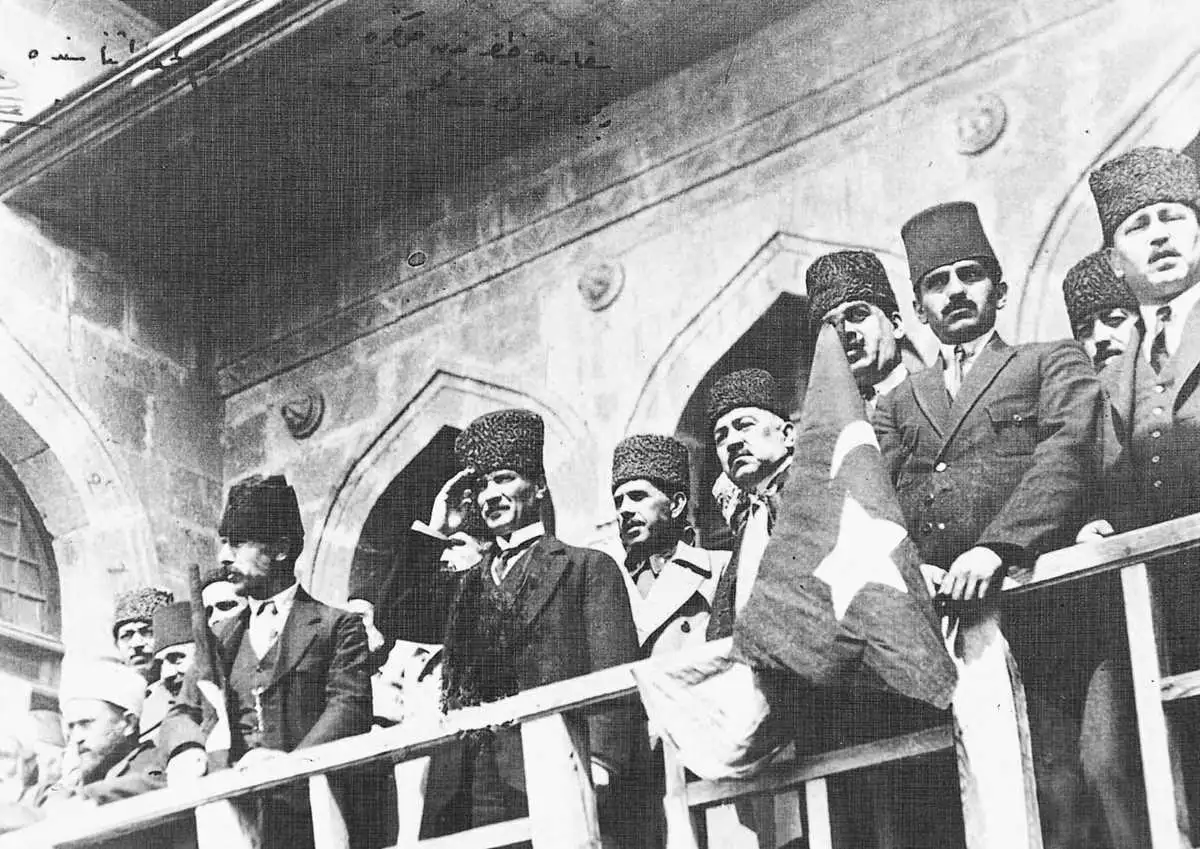 Cumhuriyetin İlanı, Mustafa Kemal Atatürk