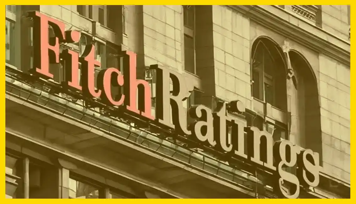 Fitch, 8 Belediye ve Varlık Fonu'nun Kredi Notunu İyileştirdi